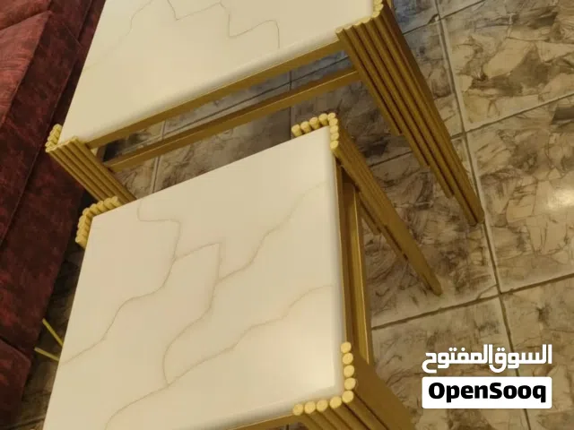 طاولات وسط