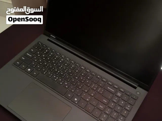 لابتوب عنصر من نوع ( ترس ) مستخدم فتره بسيطه جدا مع ملحقاته مفيد للاستعمال المكتبي و للطلاب