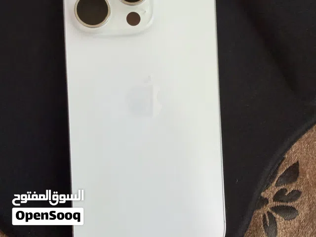 Iphone 16 Pro لون أبيض بحالة ممتازة  جدا للبيع