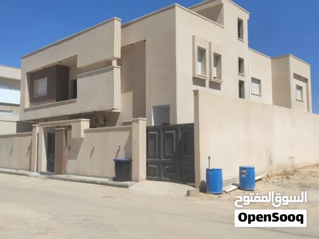 600 m2 More than 6 bedrooms Townhouse for Sale in Tripoli Salah Al-Din