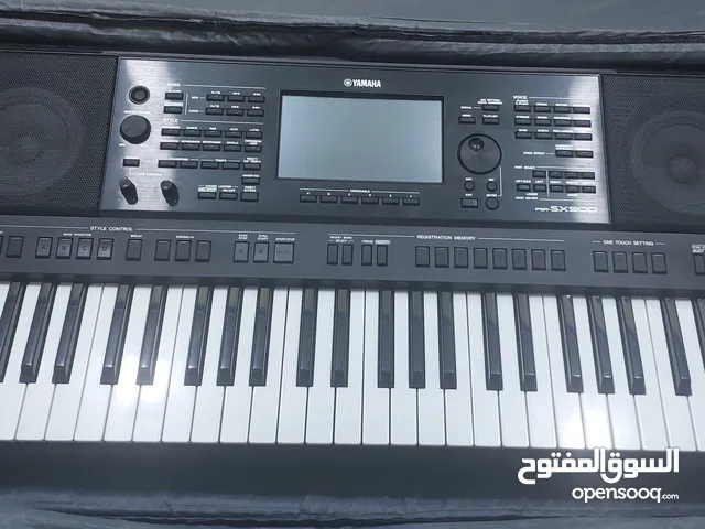 Yamaha psr sx 900 keyboard for sale.