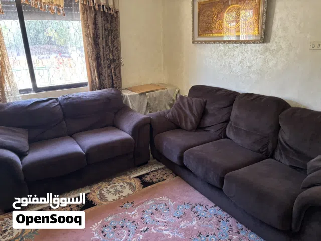 طقم كنب امريكي بحاله ممتازه