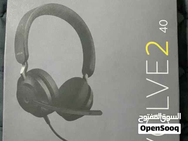 للبيع سماعات Jabra Evolve2 40 جديدة