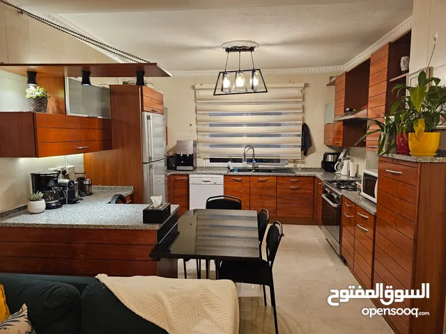 163 m2 3 Bedrooms Apartments for Sale in Amman Khalda