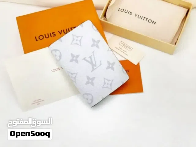 للبيع بوك نوع لويس فويتون