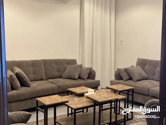 160 m2 3 Bedrooms Apartments for Rent in Al Riyadh Ar Rawdah