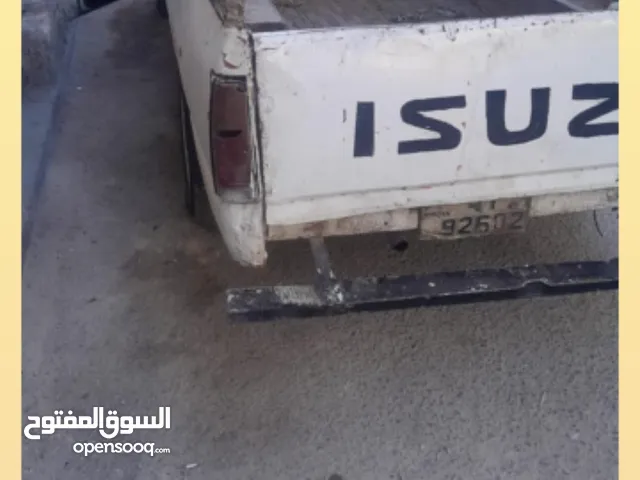 بكم ايسوزو شفروليت