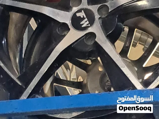جنط 17 قريب