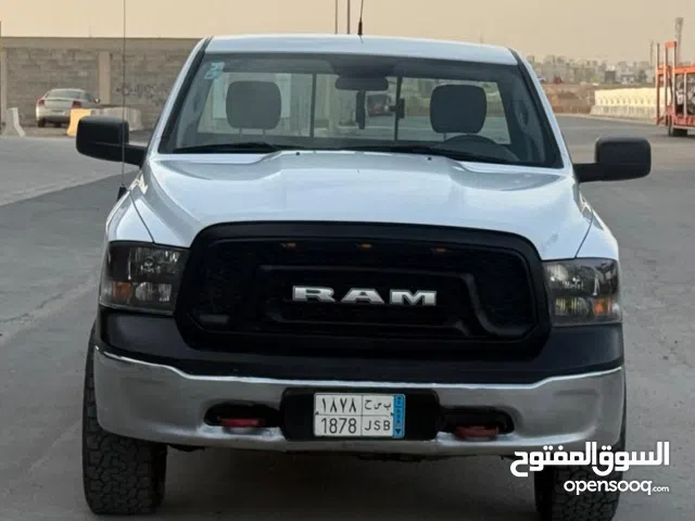 2020 دودج رام Laramie