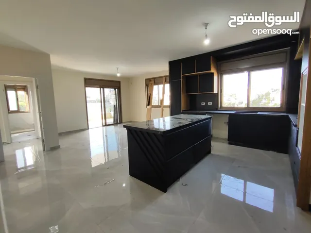 شقة سوبر ديلوكس للإيجار – عين منجد قرب مطعم تغميسة