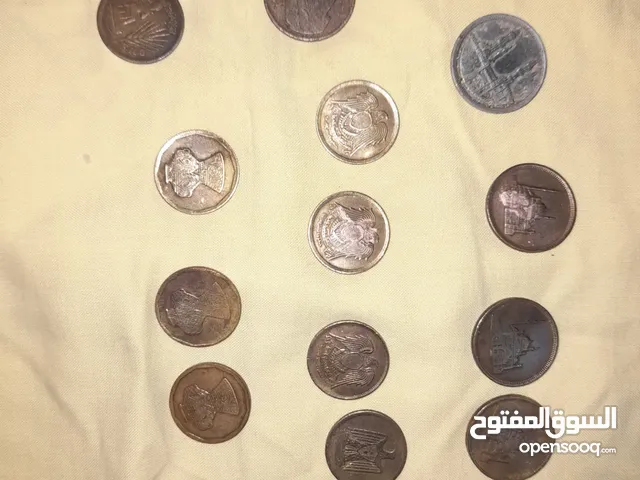 مقتنايات وعملات قديمه