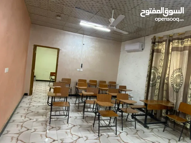 تأجير معهد للتدريس ولدورات التقوية مؤثث بالكامل ومجاور لمدرسة أهلية. سبب البيع عدم التفرغ للمشروع