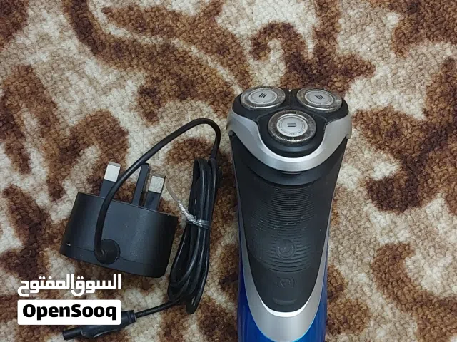 ماكينة تنعيم فيلبس اصلية حلاقة كالشفرة