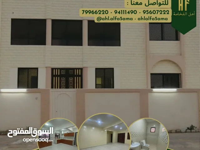 4809 m2 5 Bedrooms Townhouse for Rent in Buraimi Al Buraimi