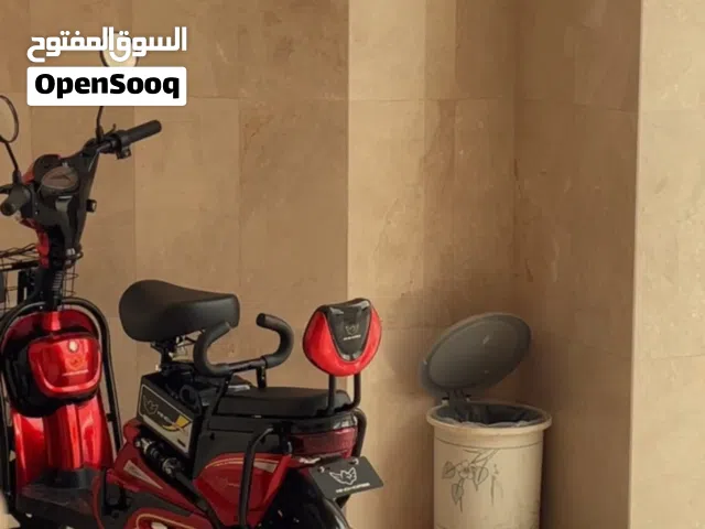 سكوتر كهربائي قوي جدًا بحالة نظيفة