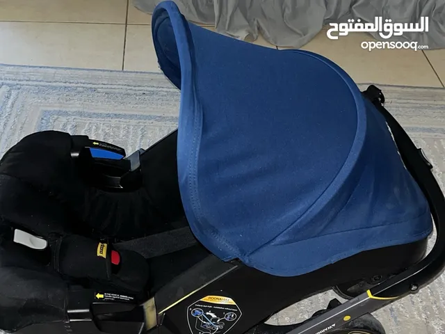 للبيع عربة أطفال نظيف