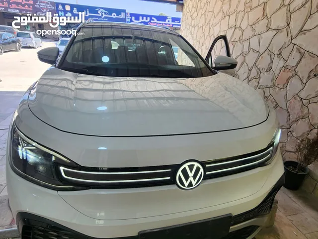 فتحة متحركة VW ID6 pure plus 2021 كاش او اقساط بسعر مغري