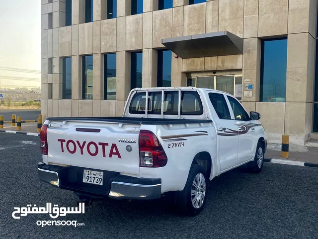 Used Toyota Hilux in Farwaniya