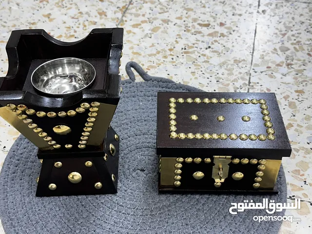 مبخر وصندوق مبيت حيث يعكس أصالة التراث البحريني و يحمل من عبق الماضي