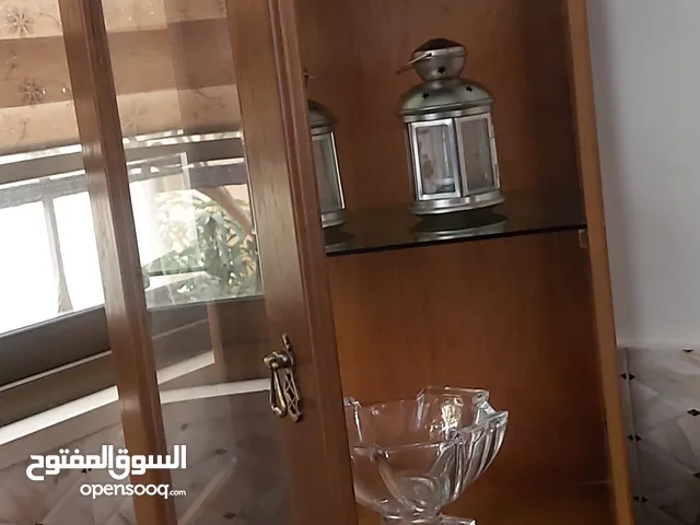 بوفيه و خزائن جانبية عدد 2 خشب ثقيل تفصيل للبيع بسعر مغري