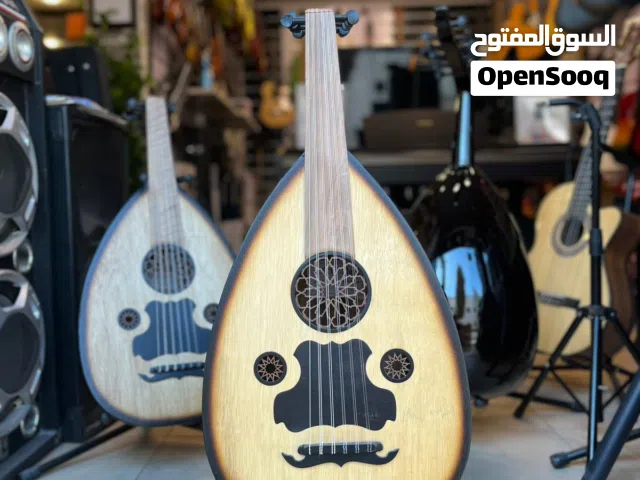 عود الحكيم سوري صناعه زرياب الاصلي جديد مع شنته جلد وريشه