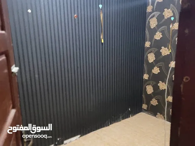 غرف عزوبي من ثلاثين الف لوكس من 30 الف ريال قريب جامعه صنعا الجديده