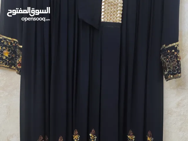فستان مناسبات ملبوس لبسة واحدة فقط