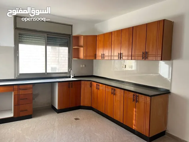 شقه فارغة للايجار في عين منجد فرب سوبرماركت بغداد