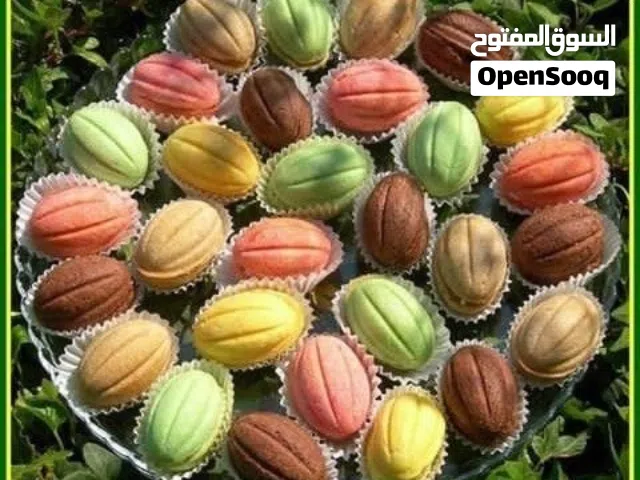 حلوى انواع الحلويات بأنواعها المختلفة ألذ طعم وافضل جوده واسعار منافسه للي بده يتواصل معنا عبر رسائل