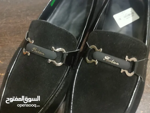 42 Casual Shoes in Alexandria