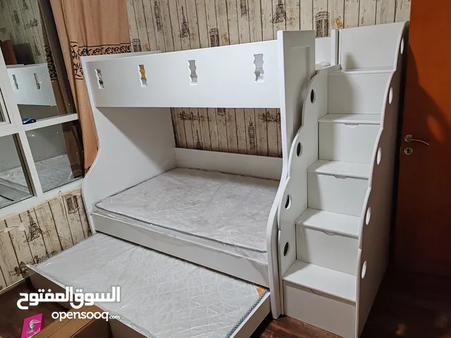 سرير أطفال دورين للبيع بحاله ممتازه موقع عجمان الحميديه