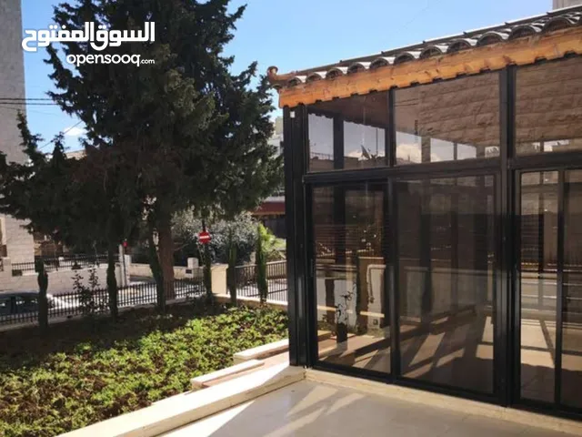 شقة  فارغة مميزة للأيجار في  عمان _صويفية منطقة هادئة ومخدومة ومميزة جدا.