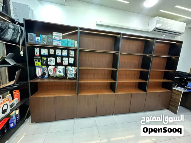 فانتيرا عدد 4 اناره لينر  قياسات 210 في 30 في 100 جوانب اسود ورفوف مغلف صاج