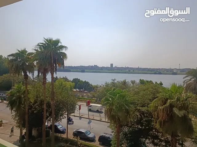 220 m2 3 Bedrooms Apartments for Rent in Cairo Maadi