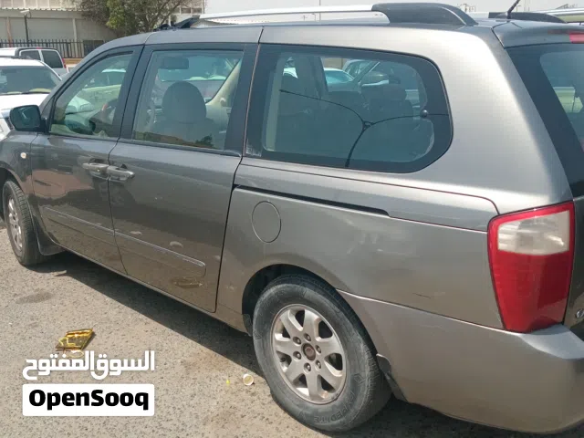 2010 كيا كارنيفال MPV EX