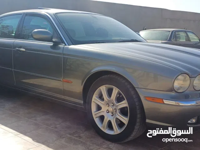 Used Jaguar XJ in Sabratha