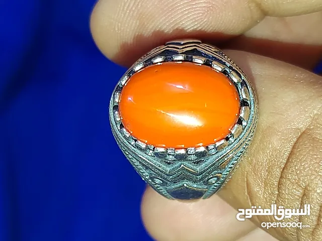 خاتم مرجان من النوادر الجميله