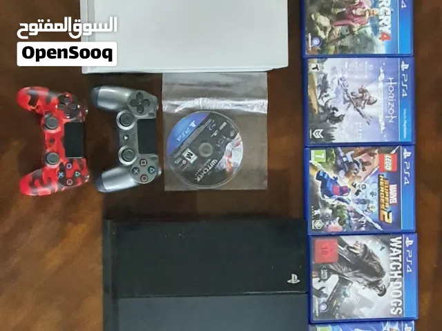 للبيع 3 أجهزة بلاي ستيشن 4 و 3 مهكرة بحالة نظيفة