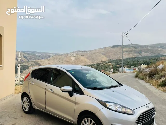 فورد فيستا