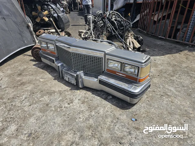قطع غيار كلاسيك أمريكي