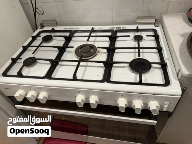 طباخ و ثلاجة للبيع