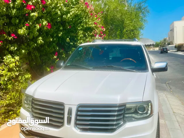 Lincoln Navigator V6 Twin Turbo AWD