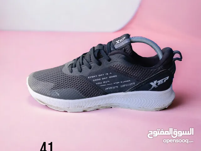 40.5 Sport Shoes in Karbala