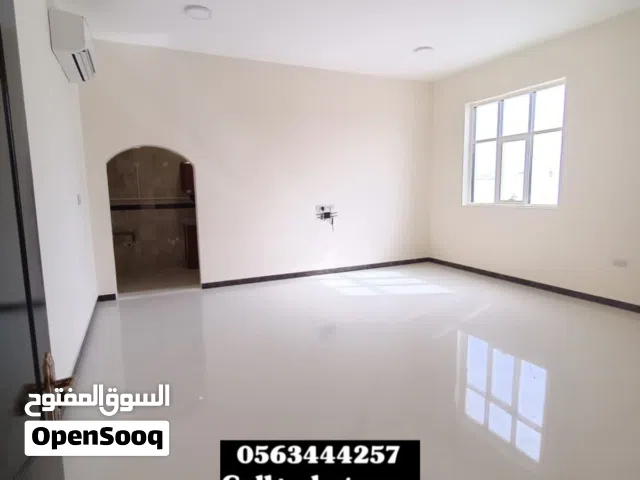 للإيجار استوديو في منطقة زاخر قرب اللولو سوبرماركت