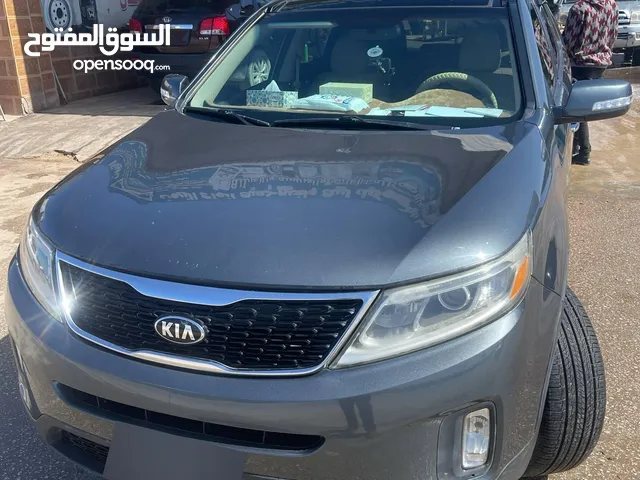 Used Kia Sorento in Benghazi