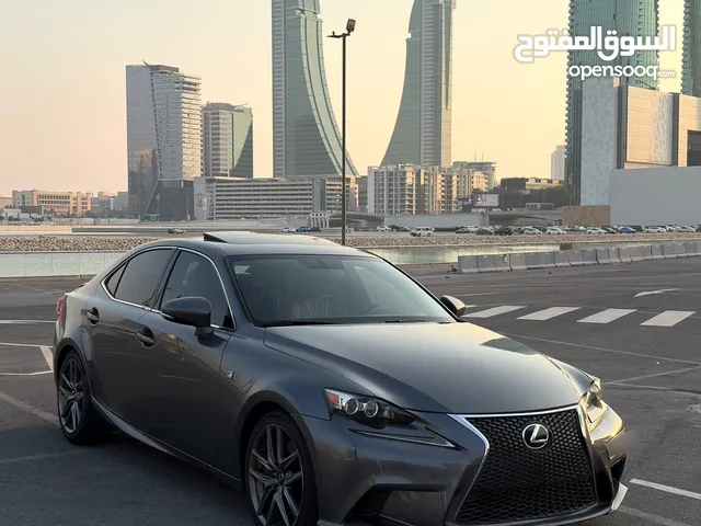 Used Lexus IS in Southern Governorate