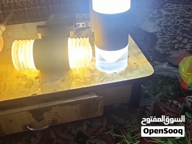 لمبات جداريات للمنزل في الحوش او بالغرفه مستخدمات نظيف 2 حبات كبير صغيرالسعر من الاخير 7000 الثنتين