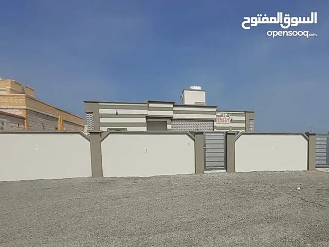 217m2 5 Bedrooms Townhouse for Sale in Al Batinah Suwaiq