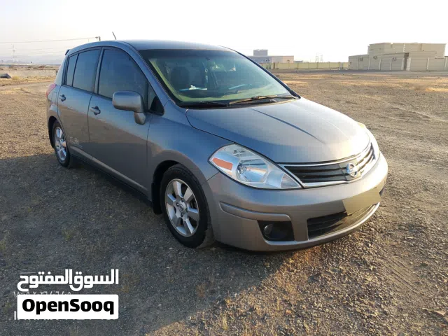 2012 Nissan Versa SR