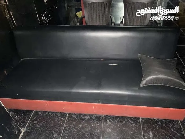 صوفات كنب جلد نخب حسب الصور للمحلات ونوادي الالعاب والحلاقين